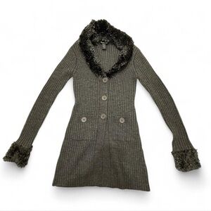 52 Weekends Charcoal and Black Fuzzy Sweater Vintage